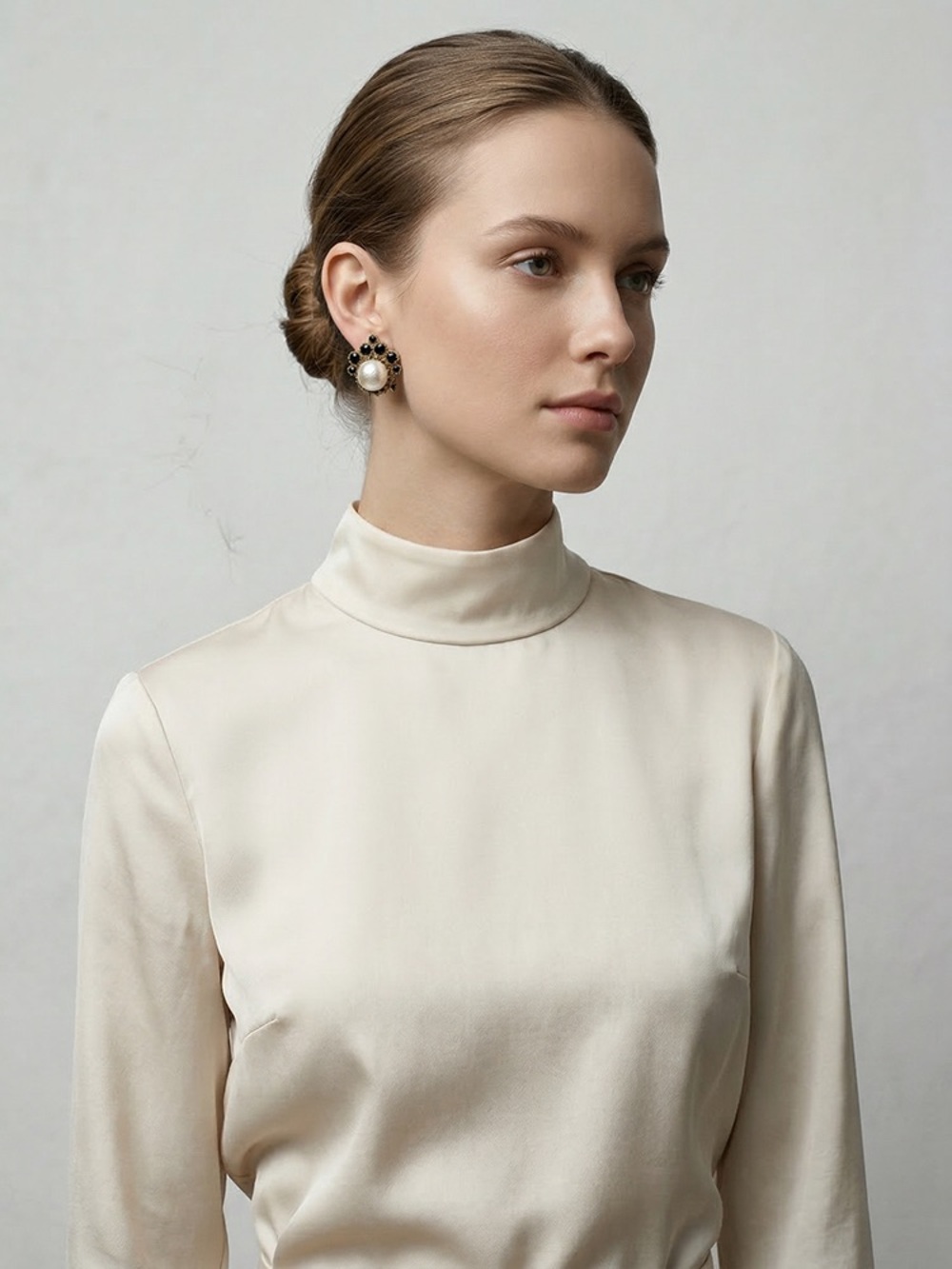 Gold Pearl and Black Crystal Clip-On Earrings - Picture 2 of 3